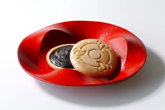 蛇玉もなか